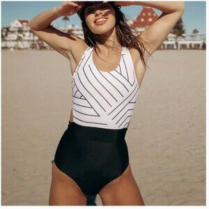 Albion Fit Geo One Piece - Medium